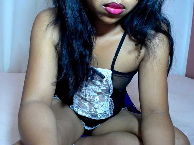 ALYASH live cam preview