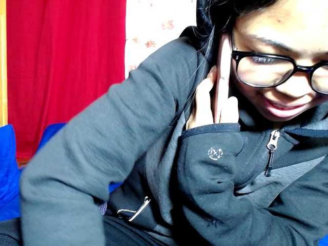 ALYASH live cam on BongaCams