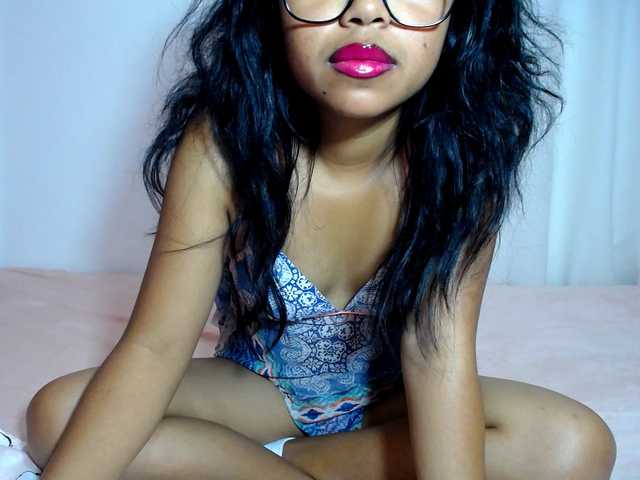 ALYASH live cam on BongaCams