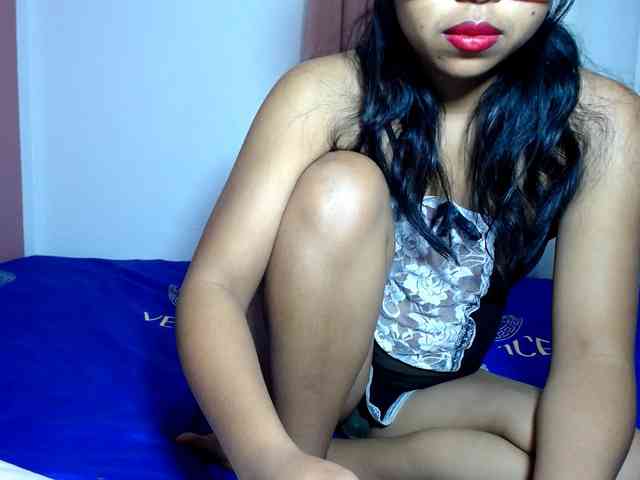 ALYASH Live Webcam on BongaCams