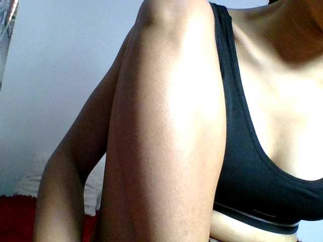 AKANE-WHITE live cam on BongaCams
