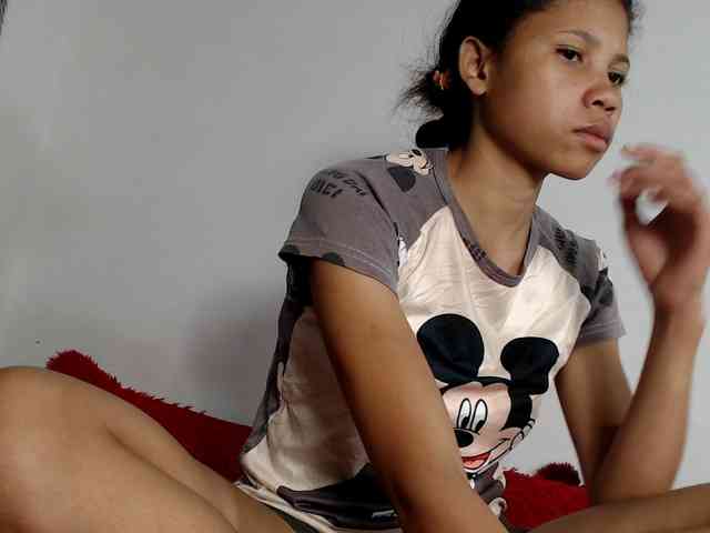 AKANE-WHITE AKANE-WHITE