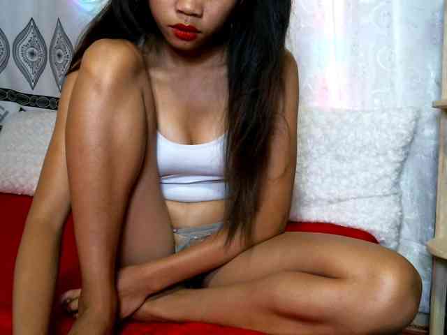 AKANE-WHITE webcam