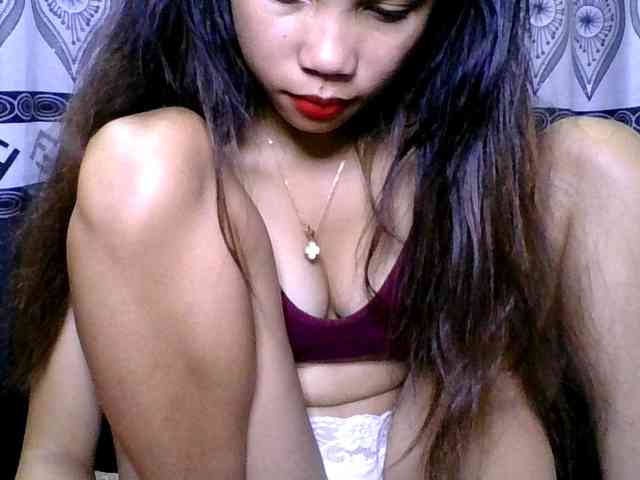 AKANE-WHITE webcam