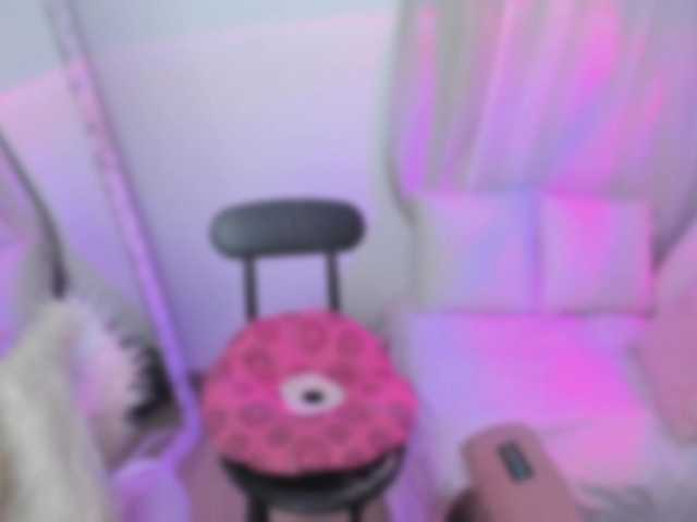 annewayne live cam on BongaCams