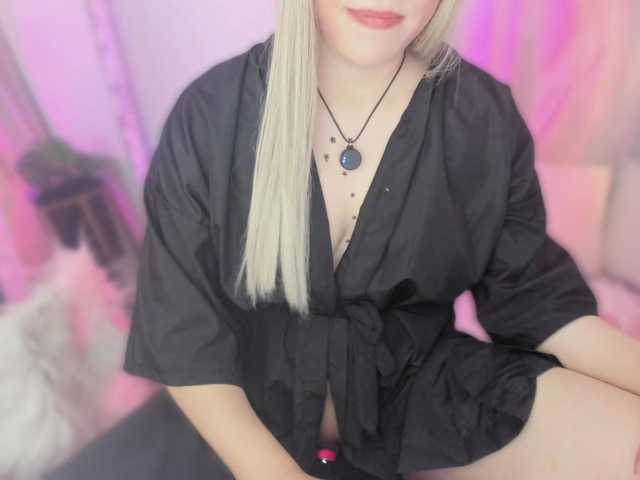 annewayne live cam on BongaCams