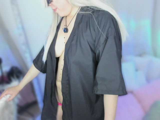 annewayne live cam on BongaCams