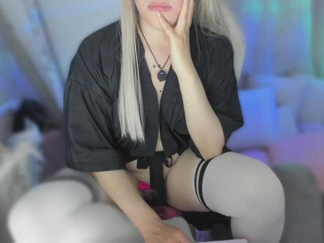 annewayne live cam on BongaCams
