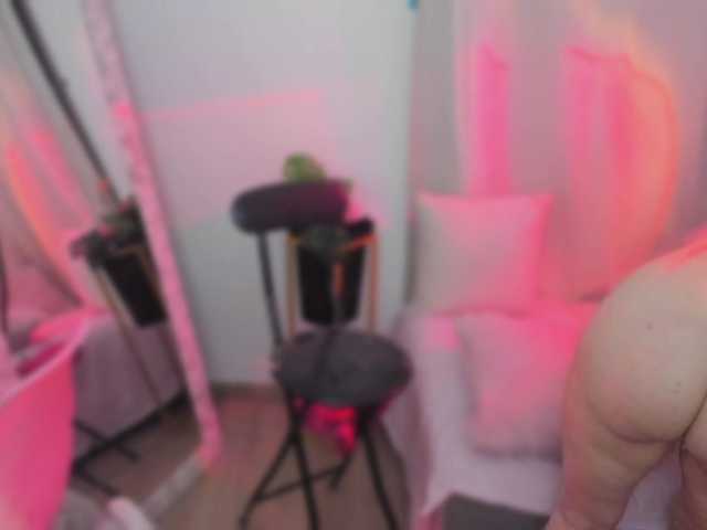 annewayne live cam on BongaCams