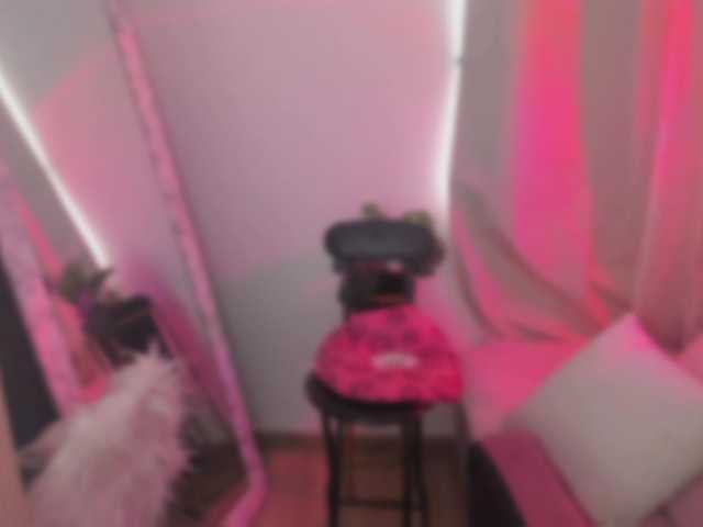 annewayne live cam on BongaCams