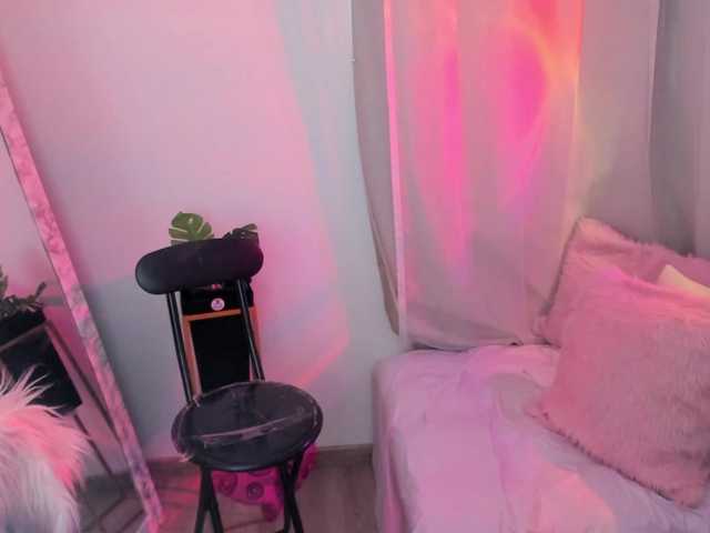 annewayne live cam on BongaCams