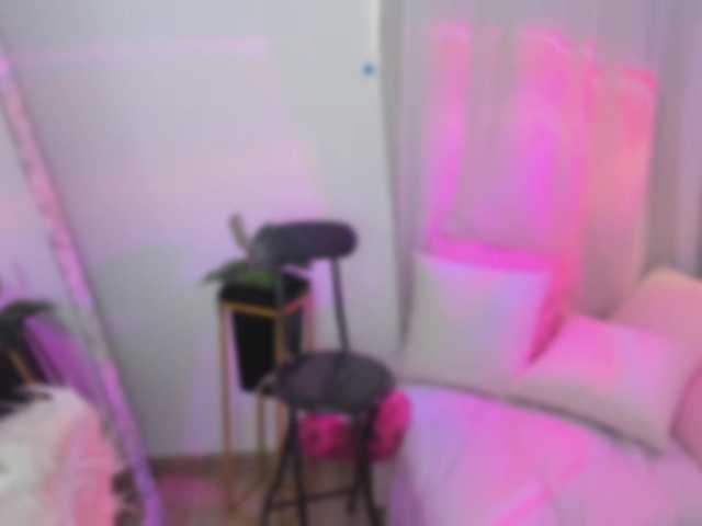annewayne live cam on BongaCams