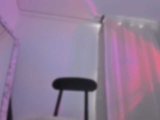 annewayne live cam on BongaCams