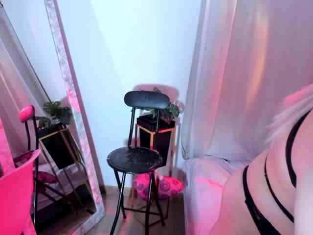 annewayne webcam