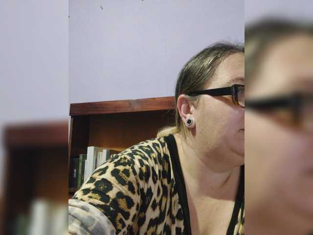 sweetmommy live cam preview