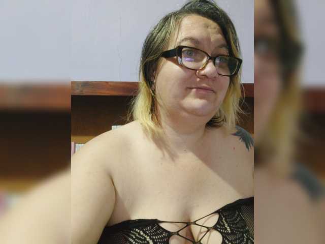 sweetmommy live cam on BongaCams