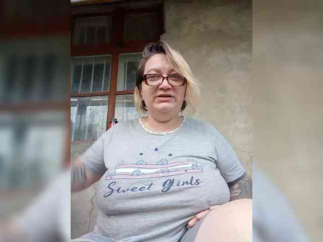 sweetmommy webcam