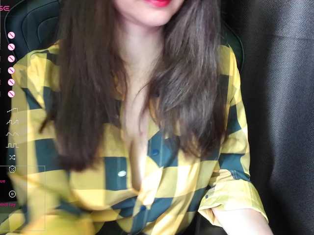 ScarletWitch666 live cam on BongaCams