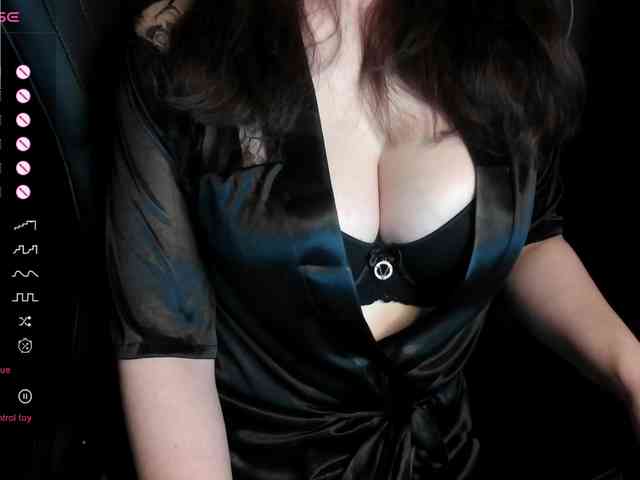 ScarletWitch666 webcam
