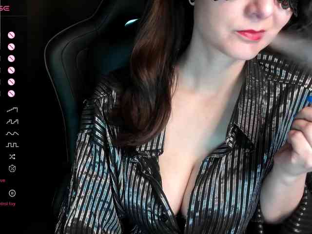 ScarletWitch666 webcam