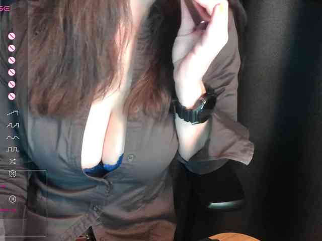 ScarletWitch666 webcam