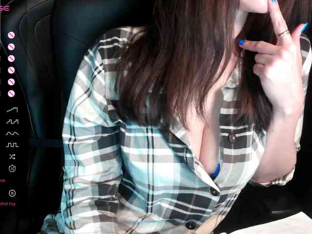 ScarletWitch666 webcam