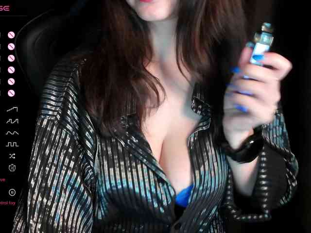 ScarletWitch666 webcam