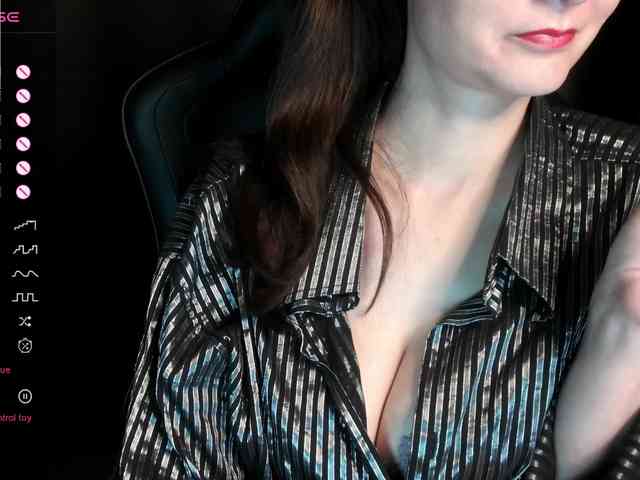 ScarletWitch666 webcam