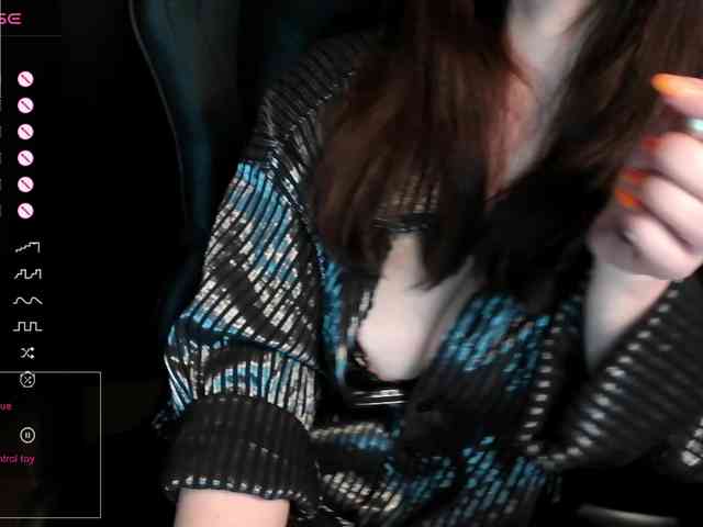 ScarletWitch666 webcam