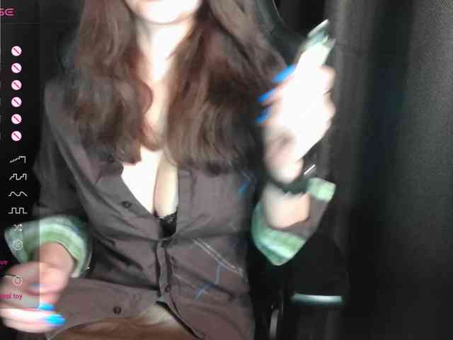ScarletWitch666 webcam