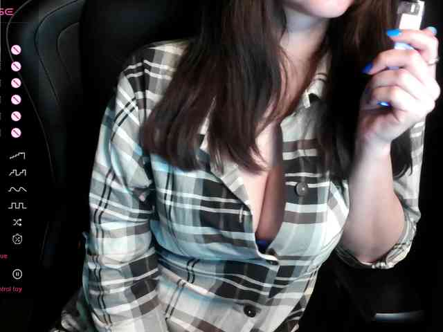 ScarletWitch666 webcam