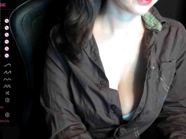 ScarletWitch666 webcam