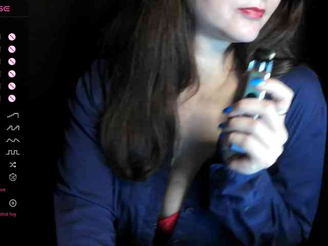ScarletWitch666 webcam
