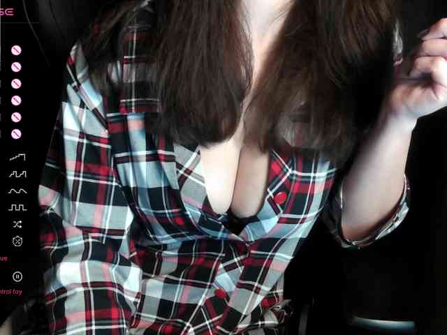 ScarletWitch666 webcam