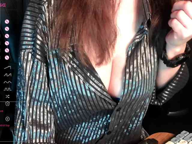 ScarletWitch666 webcam