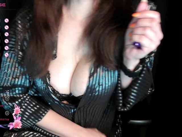 ScarletWitch666 webcam