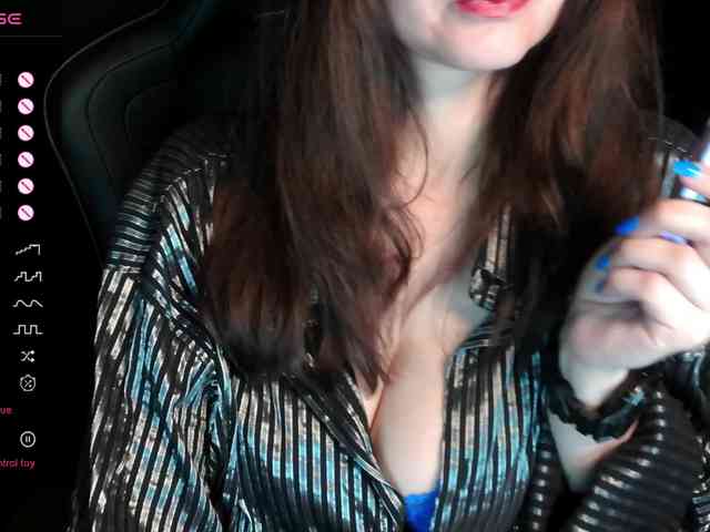 ScarletWitch666 webcam