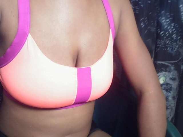 Sinfulbitch live cam on BongaCams