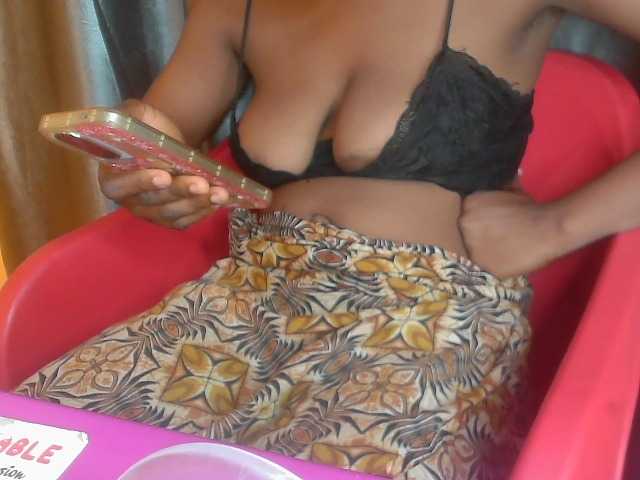 Sinfulbitch live cam on BongaCams