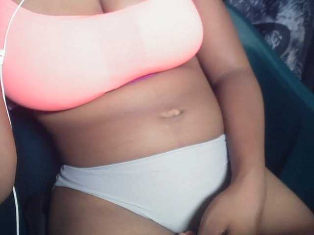 Sinfulbitch live cam on BongaCams