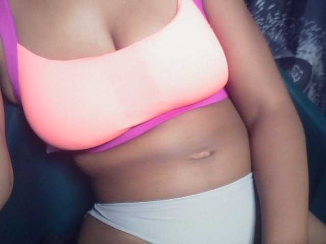 Sinfulbitch live cam on BongaCams