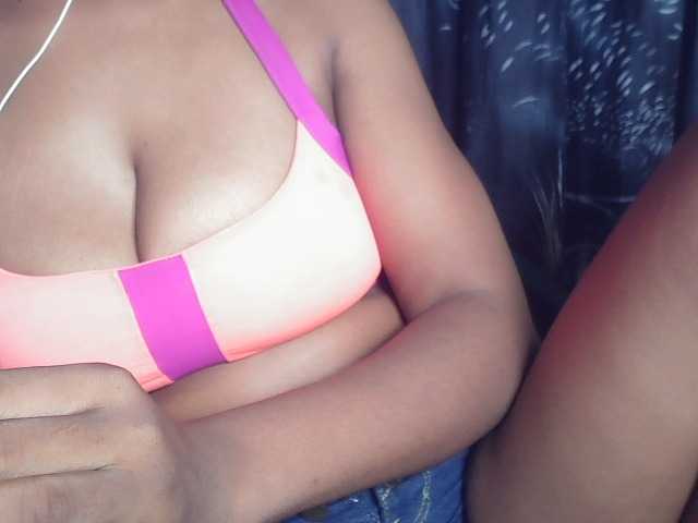 Sinfulbitch live cam on BongaCams