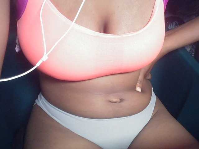 Sinfulbitch live cam on BongaCams