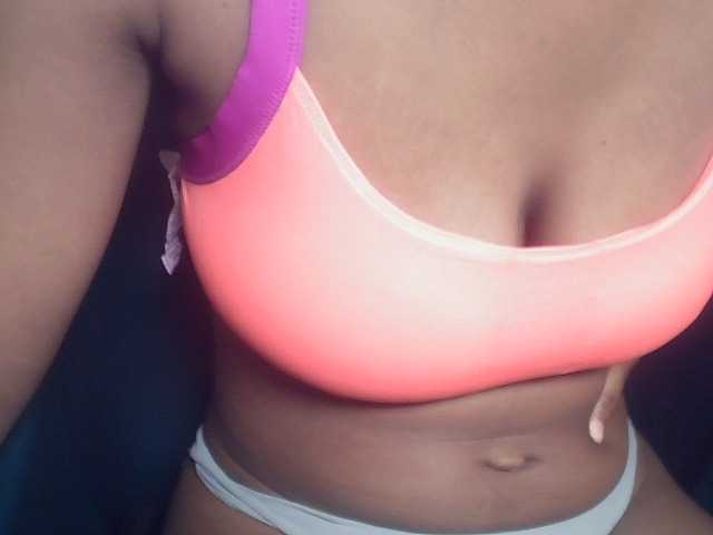 Sinfulbitch live cam on BongaCams