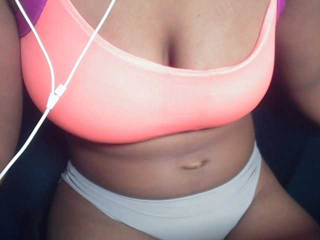 Sinfulbitch live cam on BongaCams