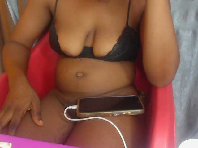 Sinfulbitch live cam on BongaCams