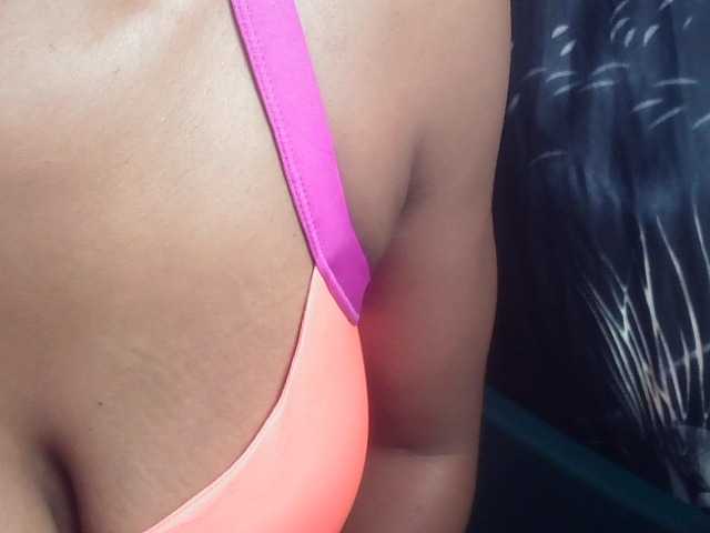 Sinfulbitch live cam on BongaCams