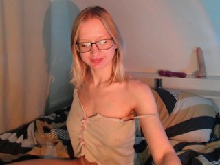 ChloeElegia Porn Show