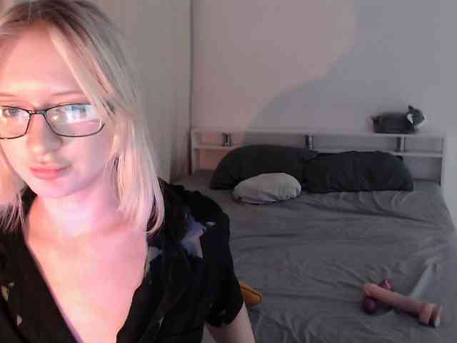 ChloeElegia webcam