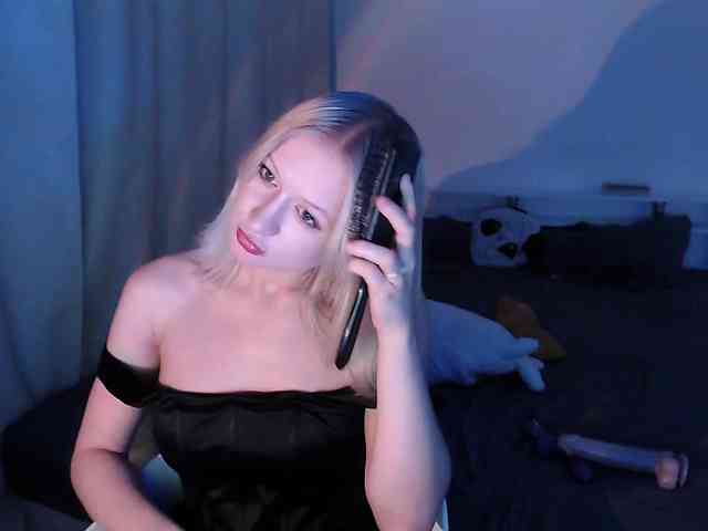 ChloeElegia webcam